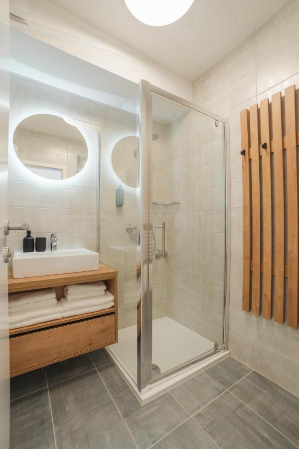St. Martin'S Apartments Grkavescak Bagian luar foto